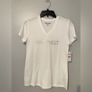 NWT Nine West v-neck white Tshirt size small